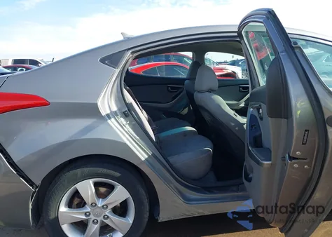 2013 Hyundai Elantra Gls z USA, uszkodzony, nr VIN 5NPDH4AE9DH295703